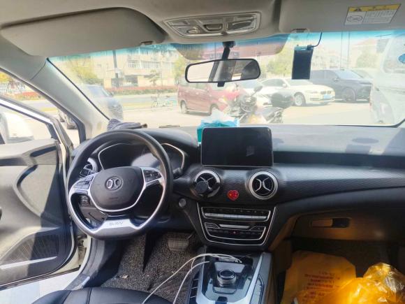 [杭州·浙A] 二手北京汽车北京EU52018款 R500 智风版