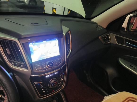 [杭州·甘A] 二手长安长安CS352017款 1.6L 手动豪华型