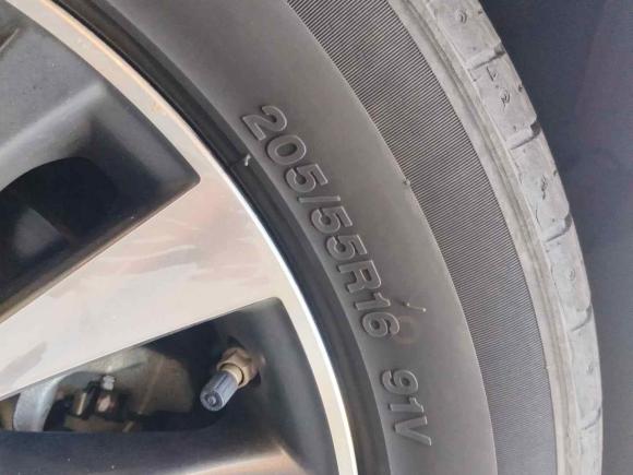 [深圳·粤B] 二手丰田卡罗拉双擎E+2020款 1.8L E-CVT舒适版