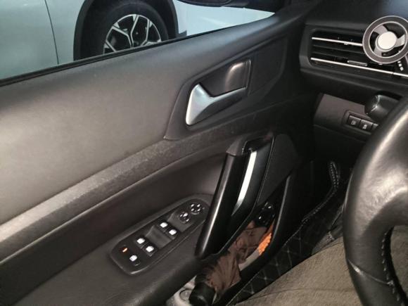 [上海·沪A] 二手标致标致308S2015款 1.6T 自动睿驰版