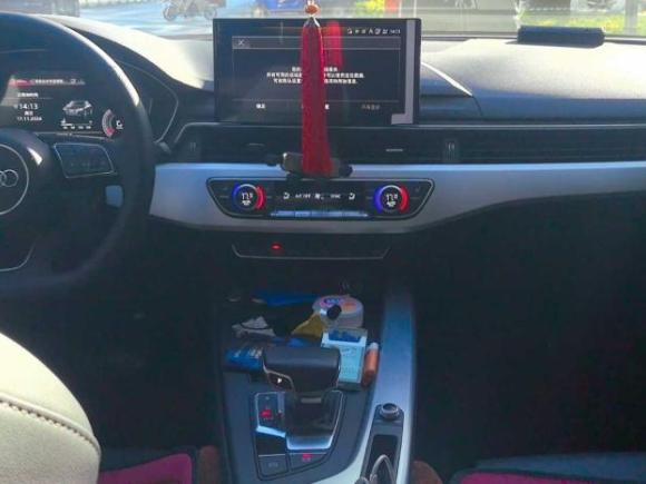 [北京·辽C] 二手奥迪奥迪A4L2022款 40 TFSI 豪华动感型