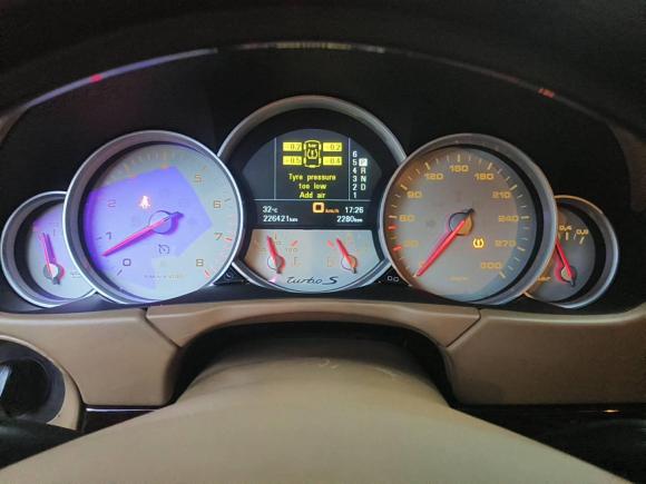 [上海·沪J] 二手保时捷Cayenne2008款 Cayenne Turbo S 4.8T