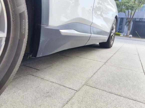 [上海·沪A] 二手蔚来蔚来ES62022款 75kWh 性能版