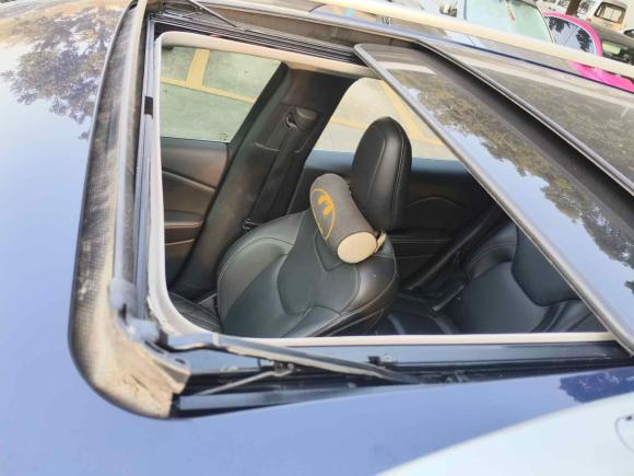 [广州·粤A] 二手Jeep自由光2016款 2.4L 领先版