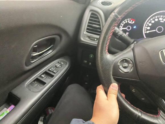 [南通·苏F] 二手本田缤智2015款 1.5L CVT两驱舒适型