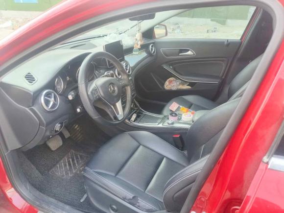 [青岛·鲁B] 二手奔驰奔驰GLA2016款 GLA 200 动感型