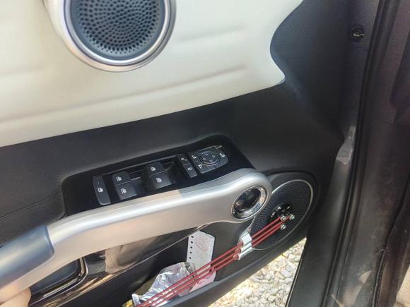 [上海·沪A] 二手比亚迪元PLUS2022款 510KM 旗舰型