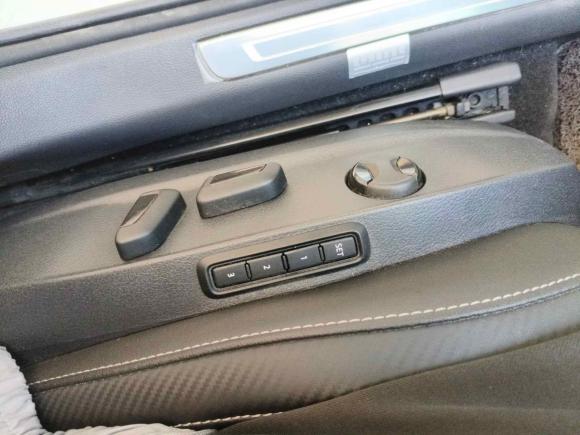 [上海·沪F] 二手大众一汽-大众CC2020款 330TSI 魅颜版 国VI