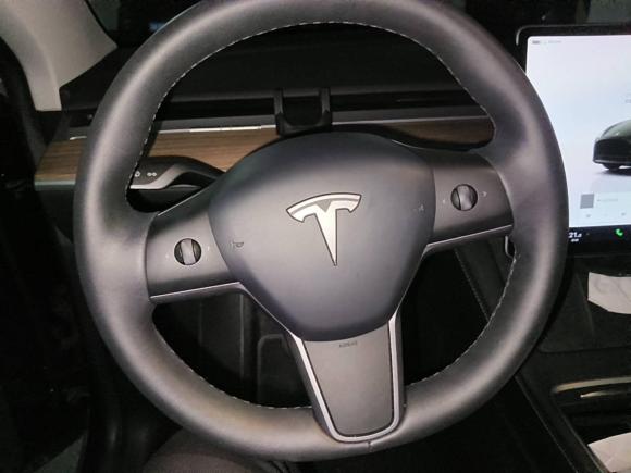 [广州·粤A] 二手特斯拉Model Y2022款 后轮驱动版