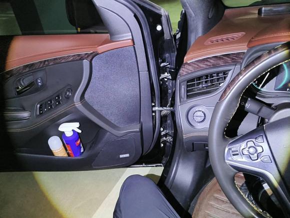 [上海·苏J] 二手别克君越2013款 2.4L SIDI豪华舒适型