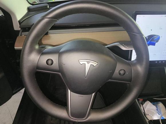 [广州·粤A] 二手特斯拉Model 32019款 标准续航后驱升级版