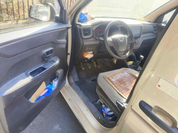 [常州·苏D] 二手五菱汽车五菱宏光V2019款 1.5L劲取版封窗车国VI LAR