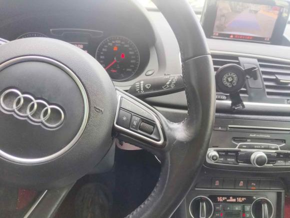 [杭州·浙J] 二手奥迪奥迪Q32017款 30 TFSI 标准型