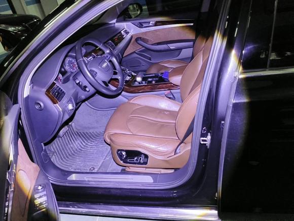[武汉·鄂A] 二手奥迪奥迪A82012款 A8L 45 TFSI quattro豪华型