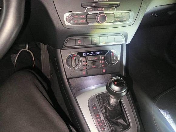 [杭州·浙A] 二手奥迪奥迪Q32016款 35 TFSI 时尚型