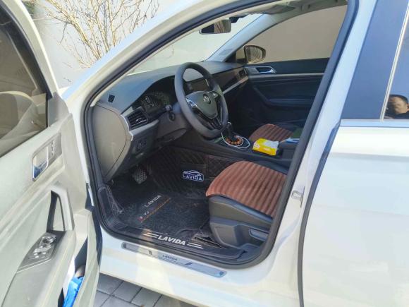 [济南·鲁P] 二手大众朗逸2018款 两厢 280TSI DSG舒适版 国V