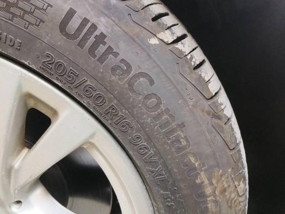 [上海·沪B] 二手宝马宝马2系多功能旅行车2015款 218i 领先型