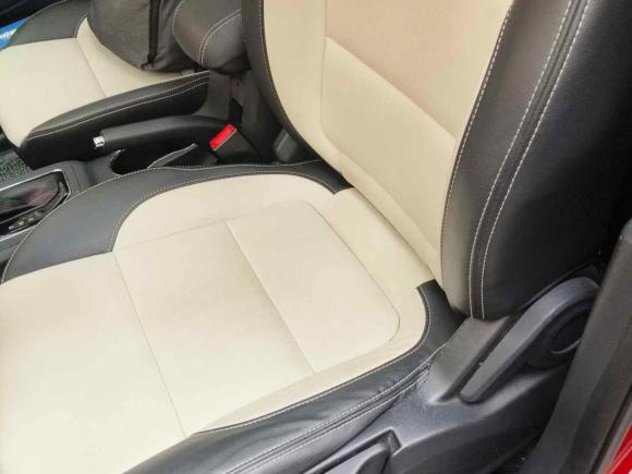 [成都·川A] 二手长安长安CS352017款 1.6L 自动尊贵型