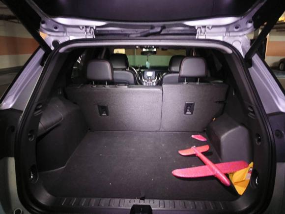 [深圳·粤S] 二手雪佛兰探界者2019款 550T 自动四驱拓界版