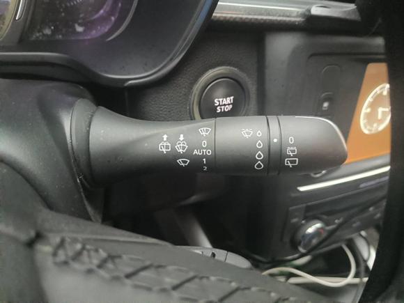 [成都·川A] 二手雷诺科雷嘉2017款 2.0L 两驱豪华版