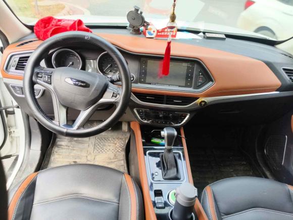 [武汉·鄂W] 二手众泰众泰T3002017款 1.5T CVT尊享型