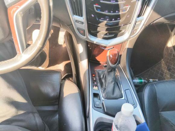 [青岛·鲁B] 二手凯迪拉克凯迪拉克SRX2013款 3.0L 豪华型