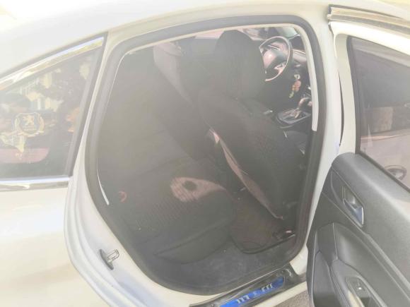 [青岛·鲁B] 二手标致标致3082016款 1.6L 自动时尚版