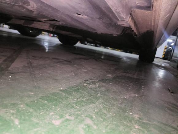 [广州·粤A] 二手奥迪奥迪A4L2013款 35 TFSI 自动豪华型