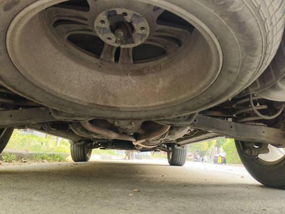 [上海·沪C] 二手现代胜达经典2010款 2.4 舒适版 七座四驱