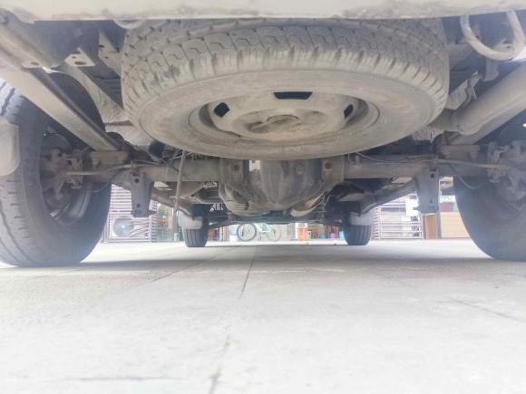 [上海·沪M] 二手福特新世代全顺2009款 2.4T柴油标准型短轴中顶国III