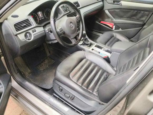 [上海·沪A] 二手大众帕萨特2014款 1.8TSI DSG御尊版