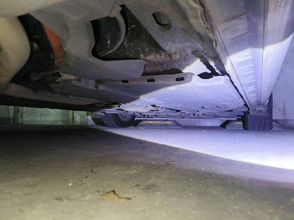 [深圳·粤B] 二手丰田雷凌2017款 改款双擎 1.8H GS E-CVT精英天窗版 国VI