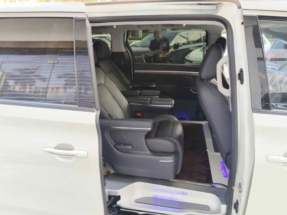 [广州·粤T] 二手广汽传祺传祺M82021款 领秀系列 390T 至尊版