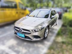 [上海·沪C] 奔驰奔驰A级2019款 A 200 L 运动轿车