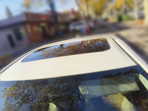 [武汉·鄂A] 二手丰田卡罗拉2017款 改款双擎 1.8L E-CVT精英版