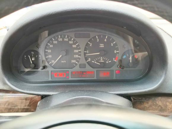 [佛山·粤E] 二手宝马宝马3系2004款 325i