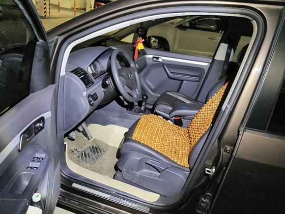 [无锡·苏B] 二手大众途安2013款 1.4T 手动舒适版5座