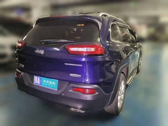 [武汉·鄂A] 二手Jeep自由光2017款 2.4L 领先版