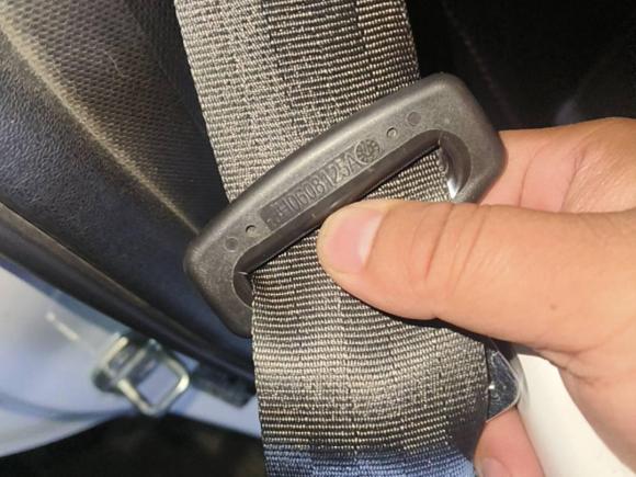 [青岛·鲁B] 二手奇瑞艾瑞泽52016款 1.5L 手动领尚版