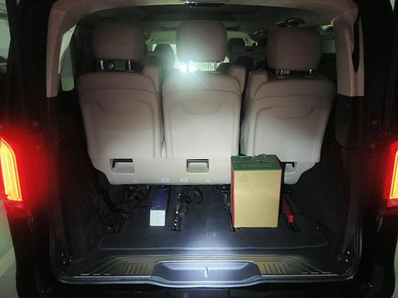 [上海·沪G] 二手奔驰奔驰V级2021款 V 260 尊贵版