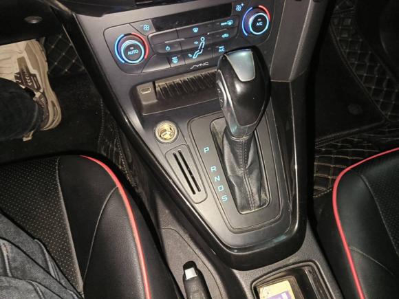 [南通·苏F] 二手福特福克斯2015款 两厢 1.6L 自动风尚型