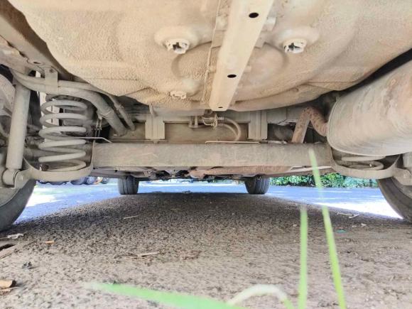 [武汉·鄂A] 二手长安凯程长安欧尚A6002016款 1.5L 手动豪华型6座