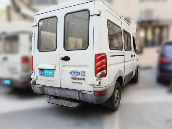 [上海·沪A] 二手依维柯依维柯褒迪2013款 2.8T-A36 客货两用