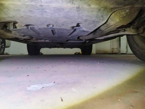 [深圳·粤B] 二手大众途锐2006款 3.2L 顶级版