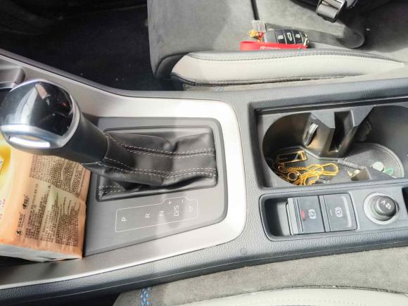 [西安·陕U] 二手奥迪奥迪Q32021款 35 TFSI 时尚动感型