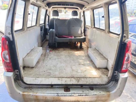 [上海·沪A] 二手五菱汽车五菱荣光EV2020款 客车版基本型7座300KM