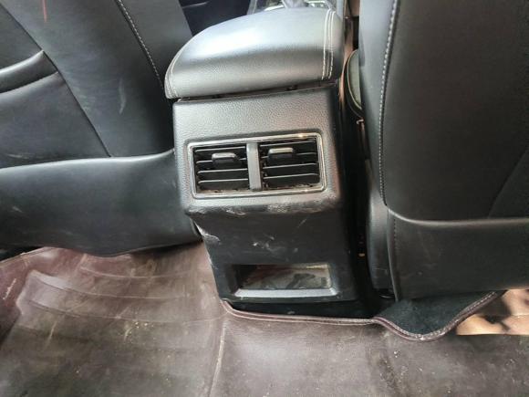 [广州·川E] 二手东风风光风光5802017款 1.5T CVT智尚型