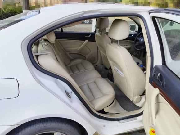 [武汉·鄂A] 二手斯柯达明锐2014款 1.6L 自动逸俊版