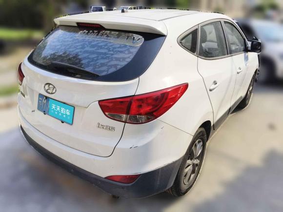 [南通·苏M] 二手现代北京现代ix352015款 2.0L 自动两驱舒适型 国V