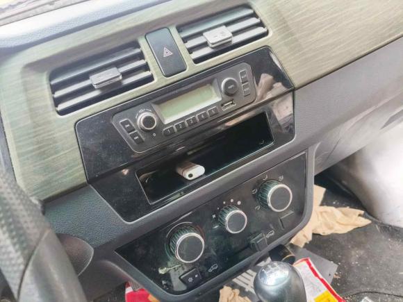 [上海·鲁C] 二手金杯小海狮X302021款 1.5L 标准型中央空调版客车国VI SWC15M